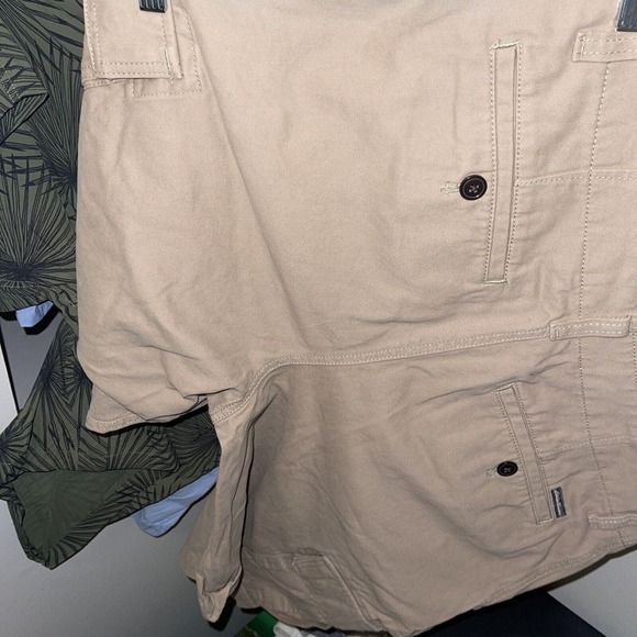 Eddie Bauer Legend Wash Shorts Size 35 Brown/Tan - Picture 3 of 3